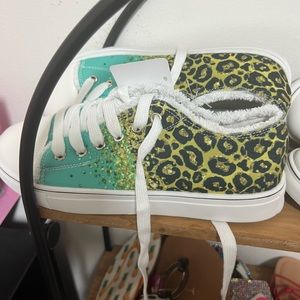 Nice comfortable shoe